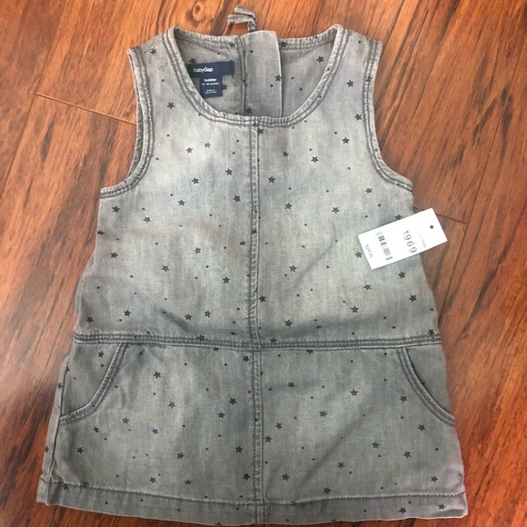GAP Other - NWT Baby Gap gray denim dress w stars 12-18m